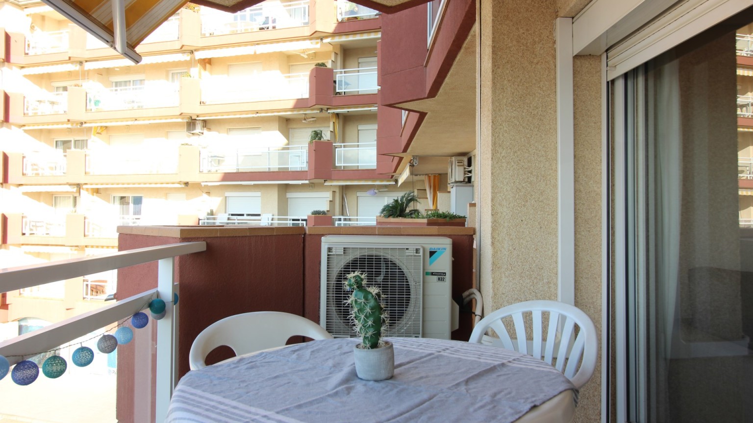 APARTEMENT FOR SALE WITH TERRACE