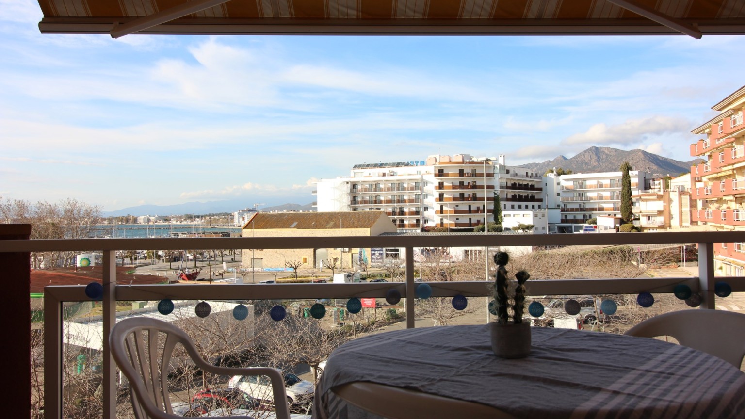 APARTEMENT FOR SALE WITH TERRACE