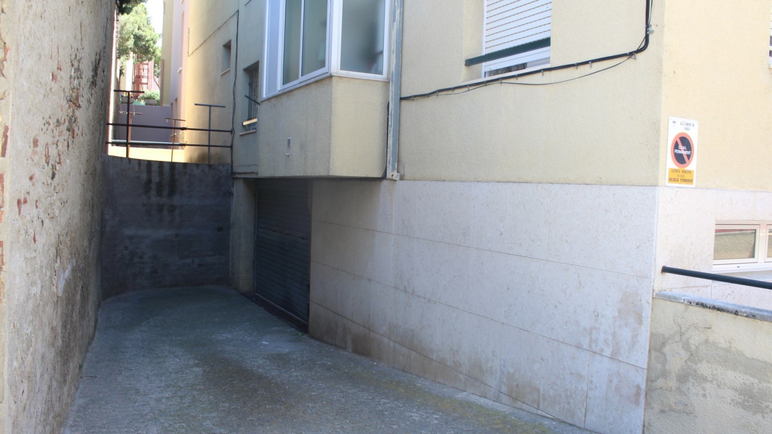 Garage en vente au centre de la Vila de Llançà