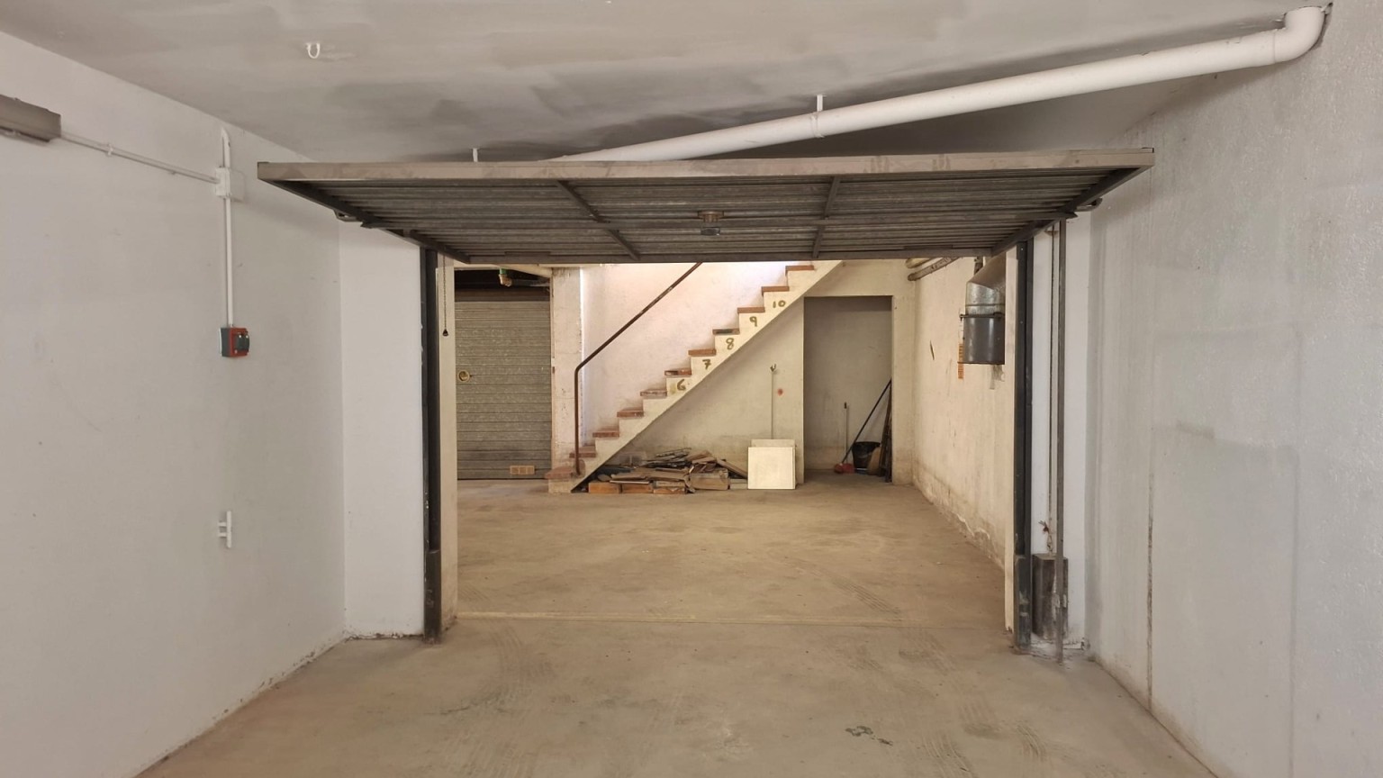 Garage en vente au centre de la Vila de Llançà