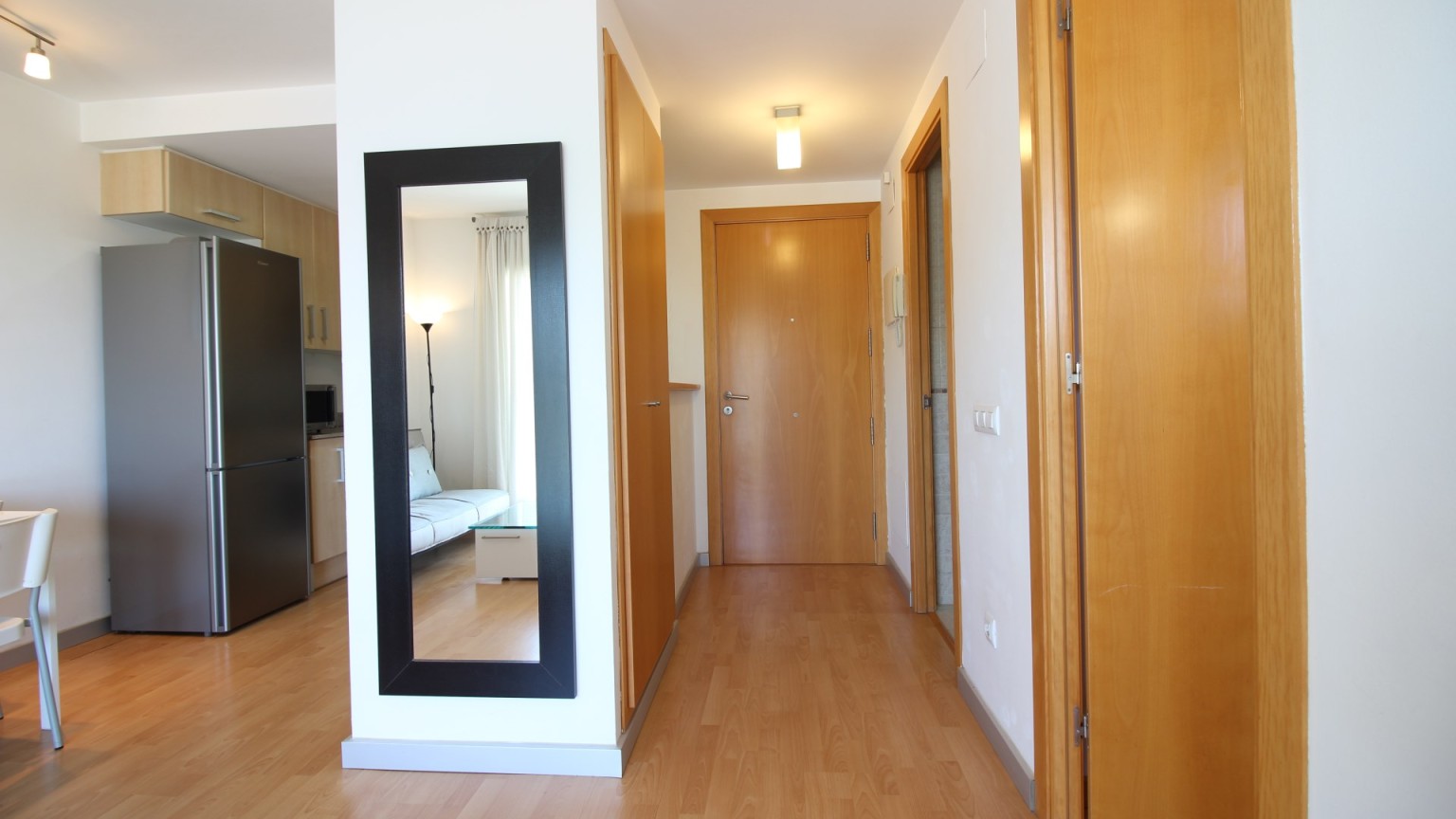 Apartamento en Sta. Margarita con 1 dormitorio, plaza de parking y piscina comunitaria. 
