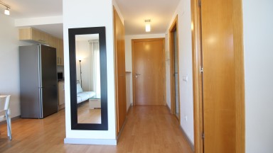 Apartamento en Sta. Margarita con 1 dormitorio, plaza de parking y piscina comunitaria. 