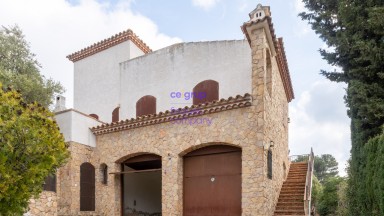 Bonita casa en venta en la Bateria