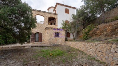 Bonita casa en venta en la Bateria