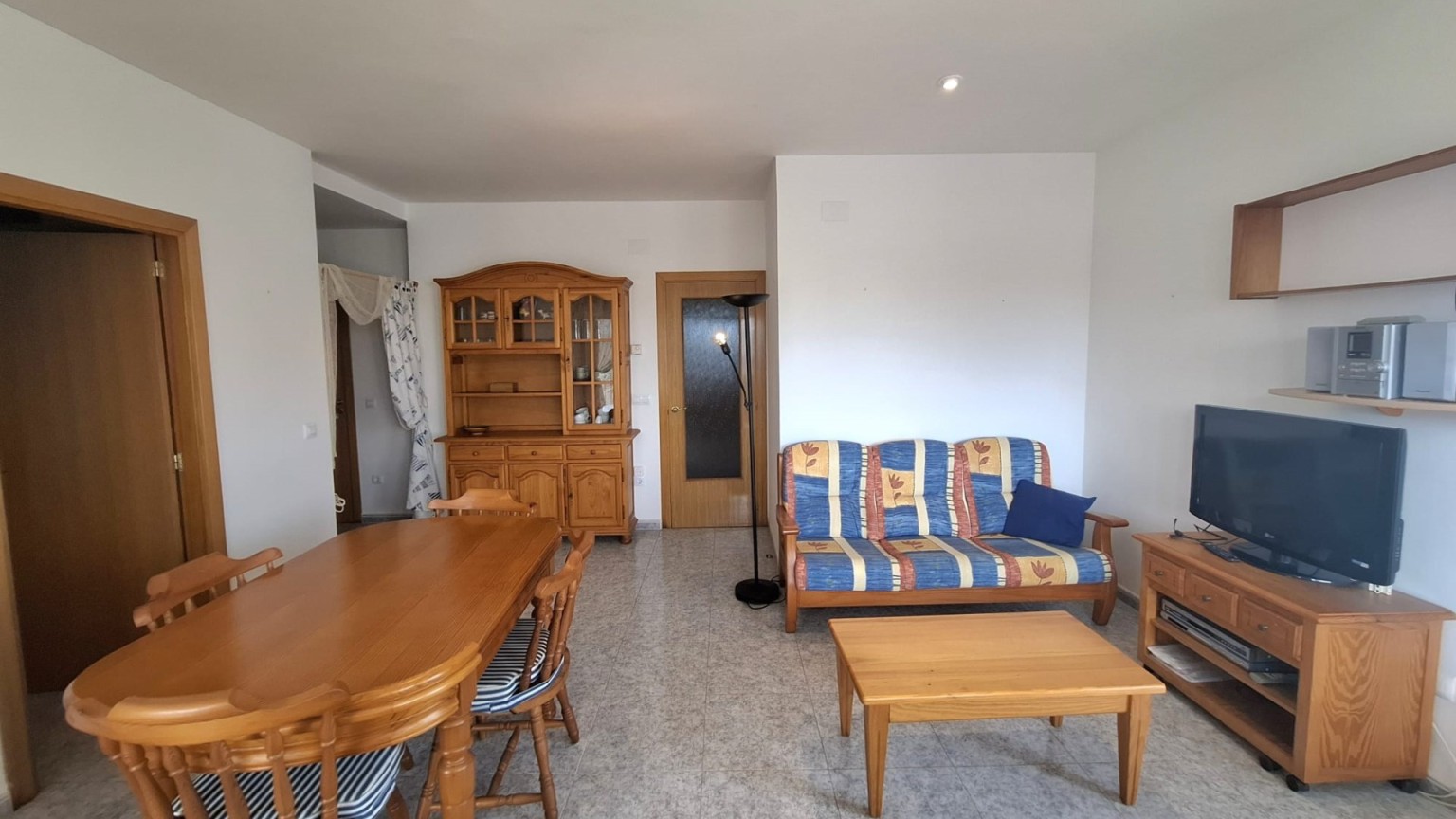 Bonito apartamento en alquiler en Els Estanys