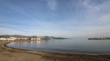  Ideal para inversores. Alquilado hasta agosto 2028. Apartamento en venta en planta baja en el Port de Llançà