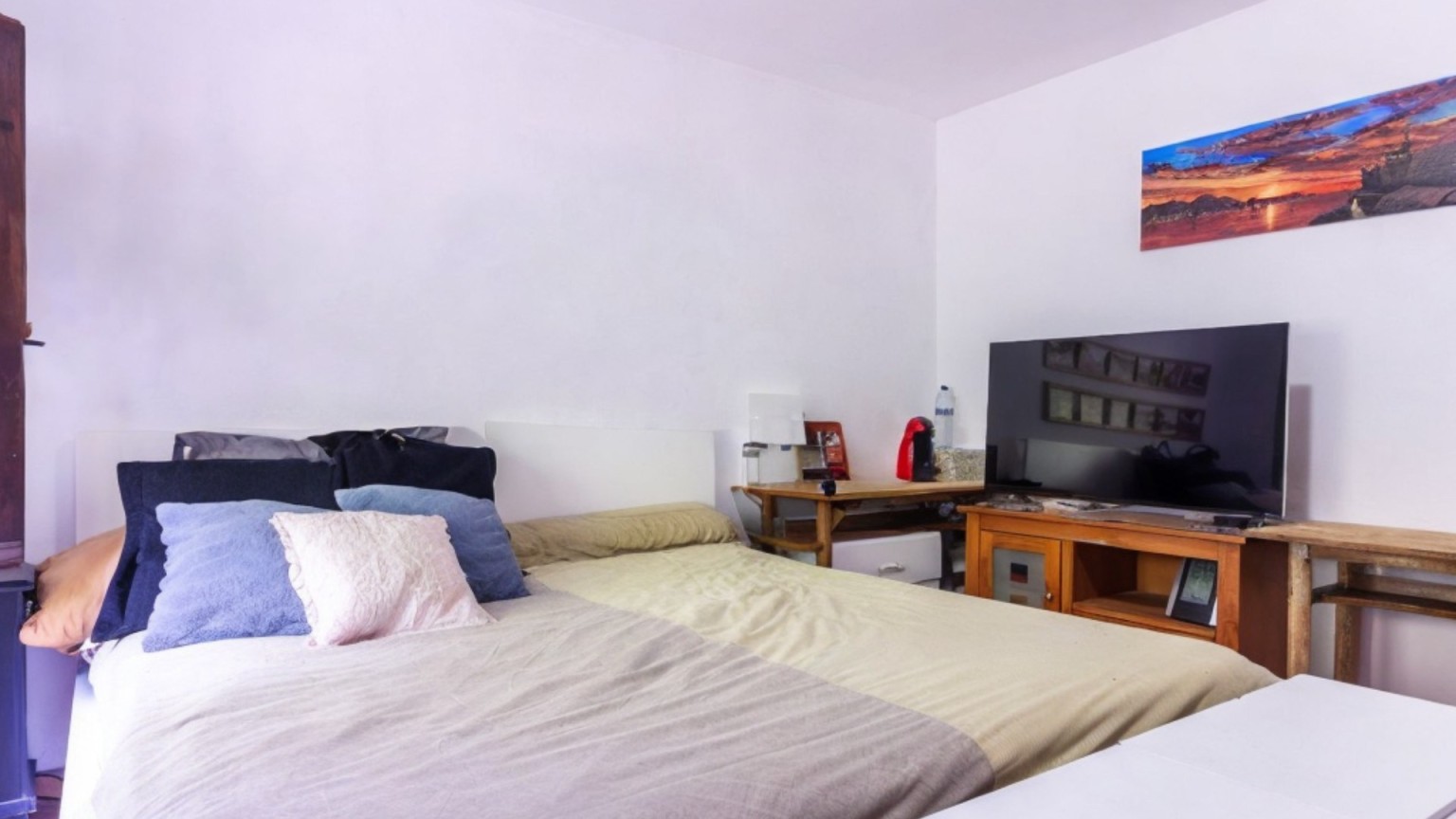 CASA ADOSSADA SITUADA A LA POBLACIÓ D'AMER