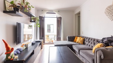 CASA ADOSSADA SITUADA A LA POBLACIÓ D'AMER