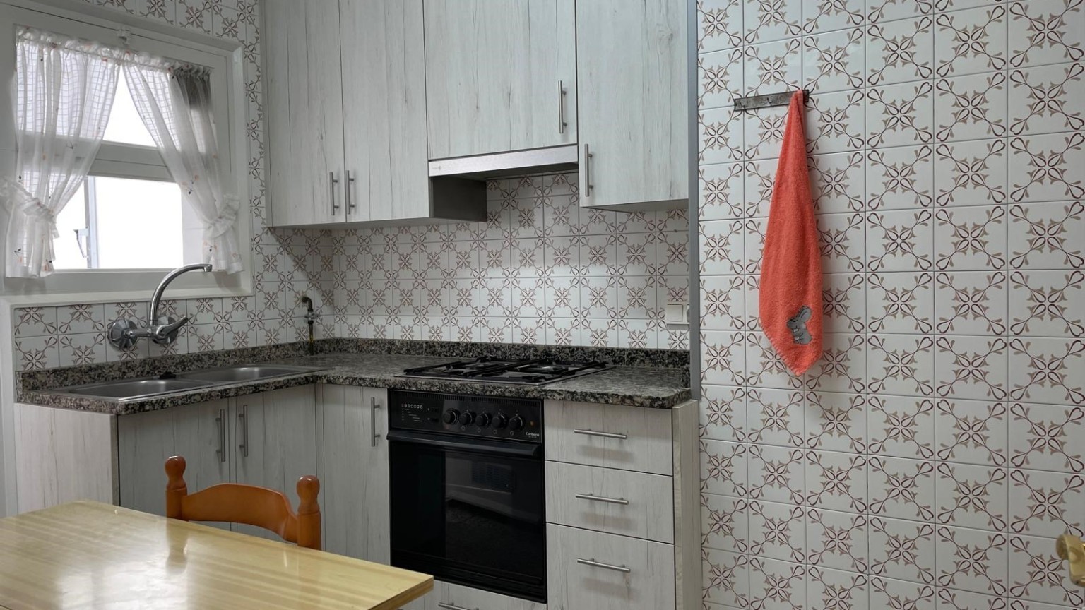 Piso en venta de 3 dormitorios, zona parc Bosc, en Figueres