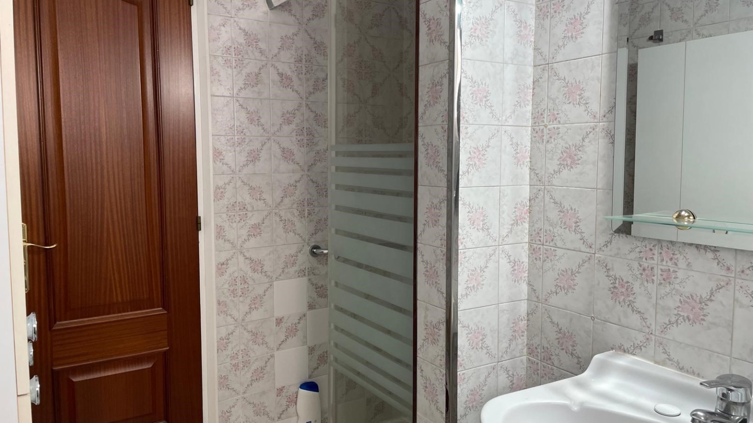 Piso en venta de 3 dormitorios, zona parc Bosc, en Figueres