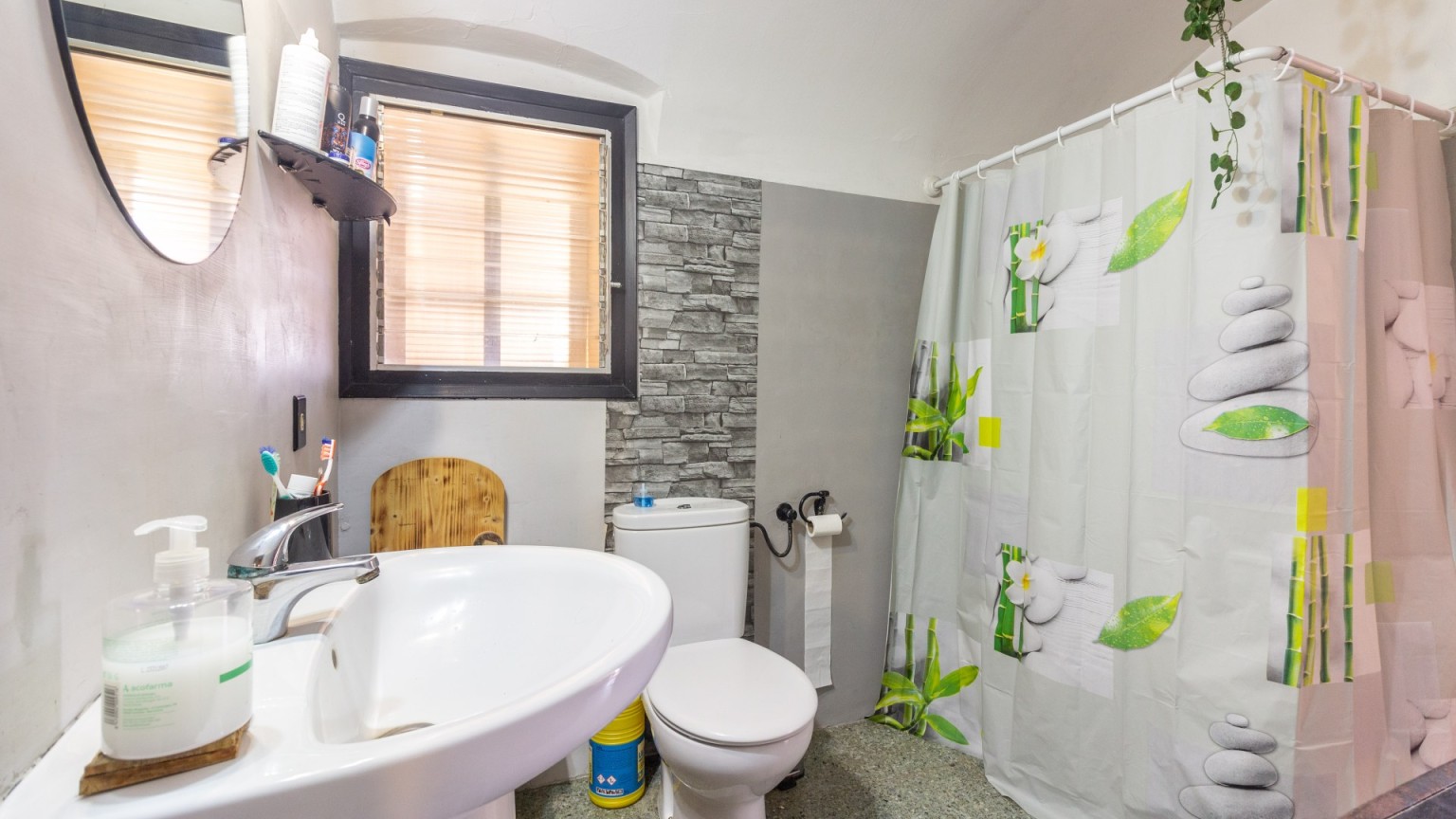Maison de ville à vendre dans la ville de Sant Jordi Desvalls