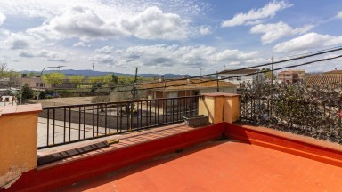Maison de ville à vendre dans la ville de Sant Jordi Desvalls