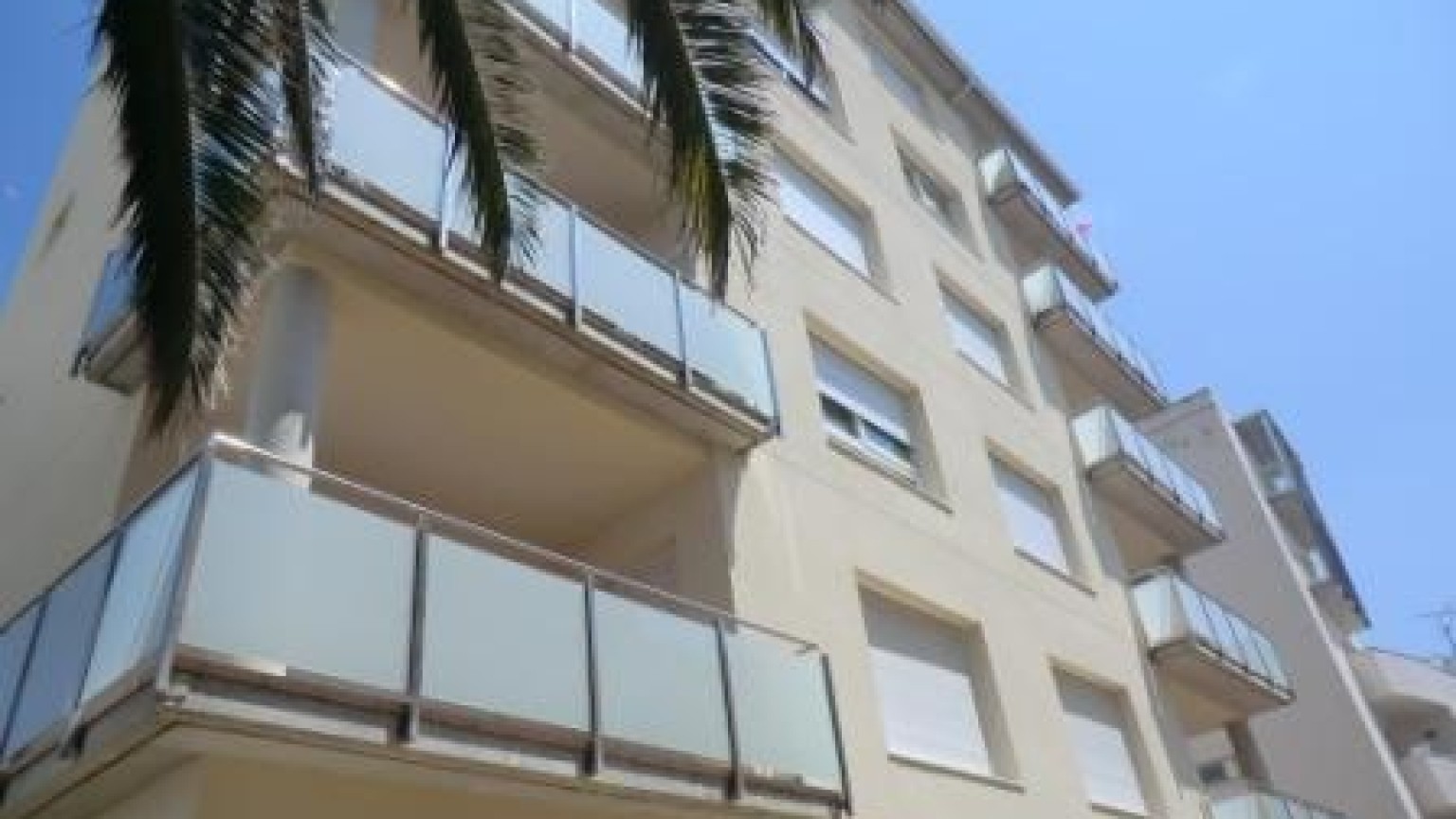 Apartamento de alquiler, en Sta. Margarita, con 2 dormitoriso y plaza de parking.