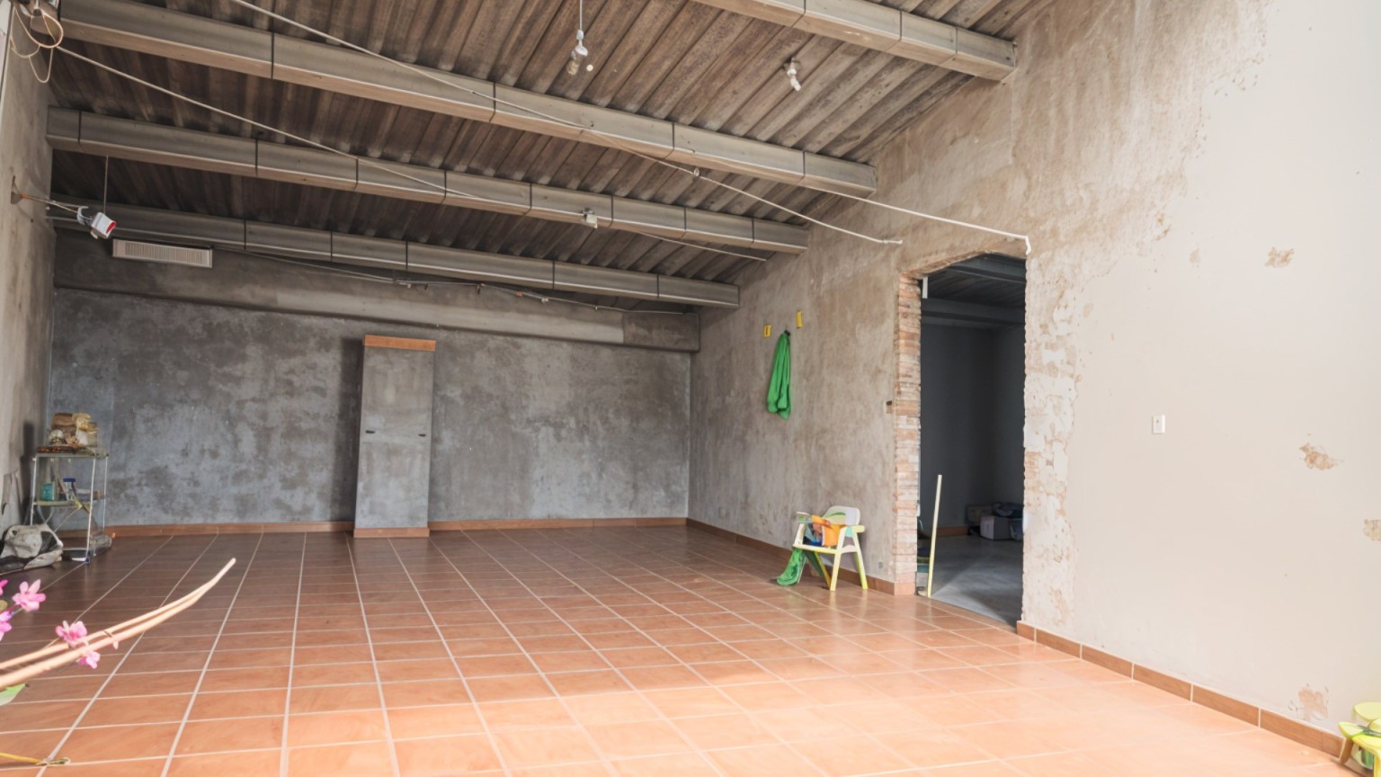 Magnífica casa en venta, de tres plantas, en Borrassà