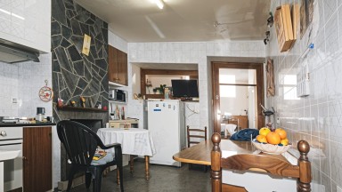 Magnífica casa en venta, de tres plantas, en Borrassà