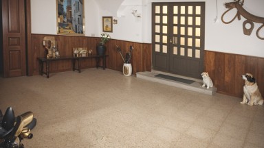 Magnífica casa en venta, de tres plantas, en Borrassà