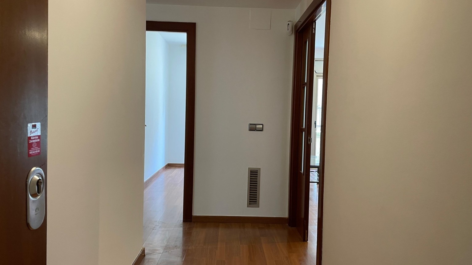Pis en venda de tres habitacions amb pàrquing inclòs, a Figueres