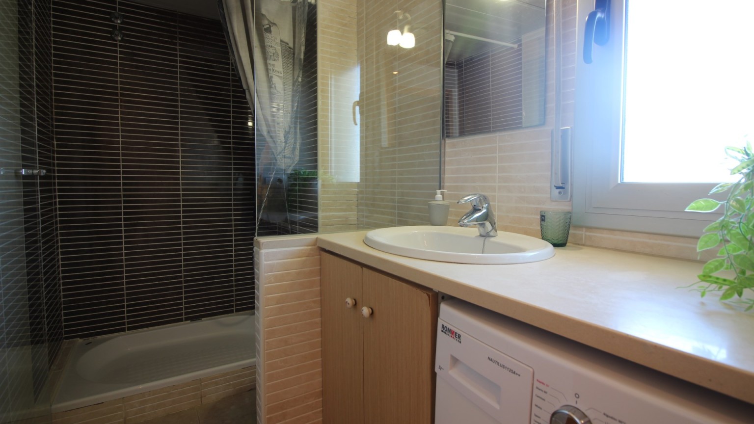 Apartament en venda,  amb dos dormitoris, pàrquing, traster i pisicna comunitària