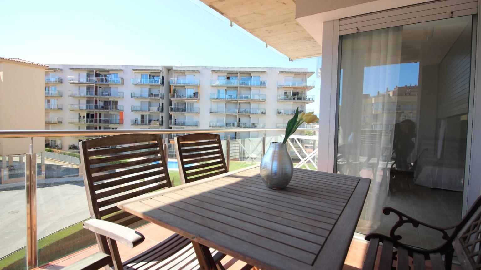Apartament en venda,  amb dos dormitoris, pàrquing, traster i pisicna comunitària
