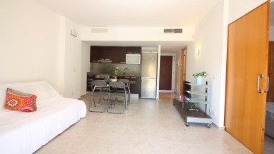 Apartament en venda,  amb dos dormitoris, pàrquing, traster i pisicna comunitària