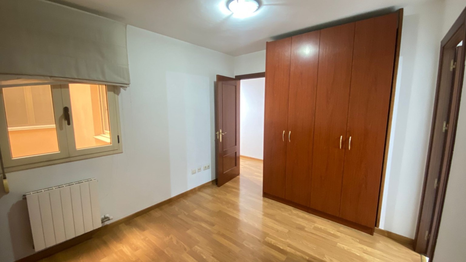 Piso en buen estado, ideal para vivir. 