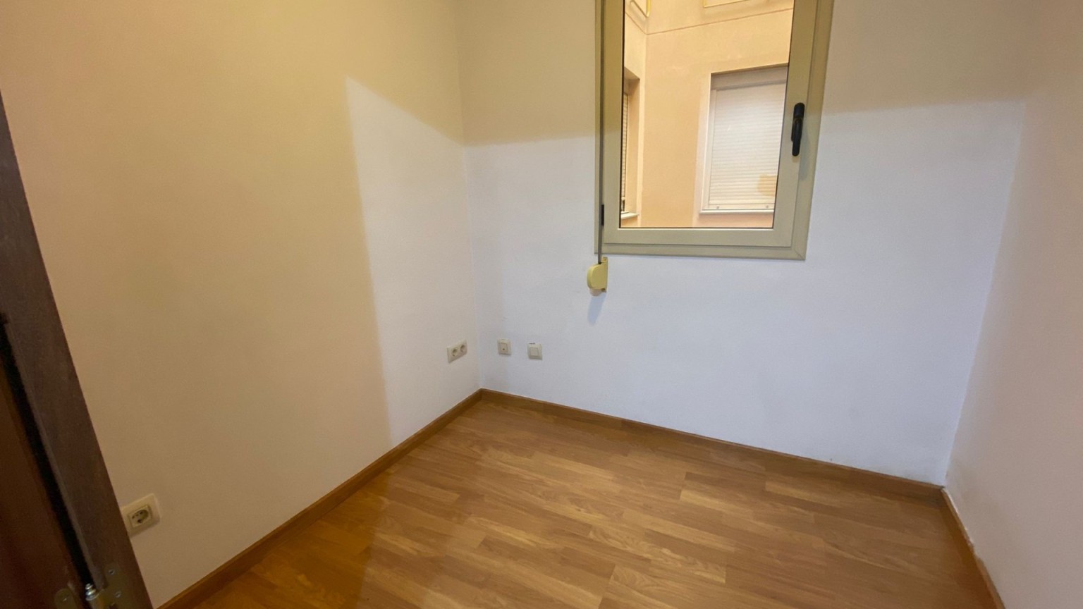 Piso en buen estado, ideal para vivir. 