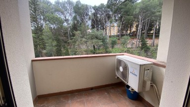 Piso en buen estado, ideal para vivir. 