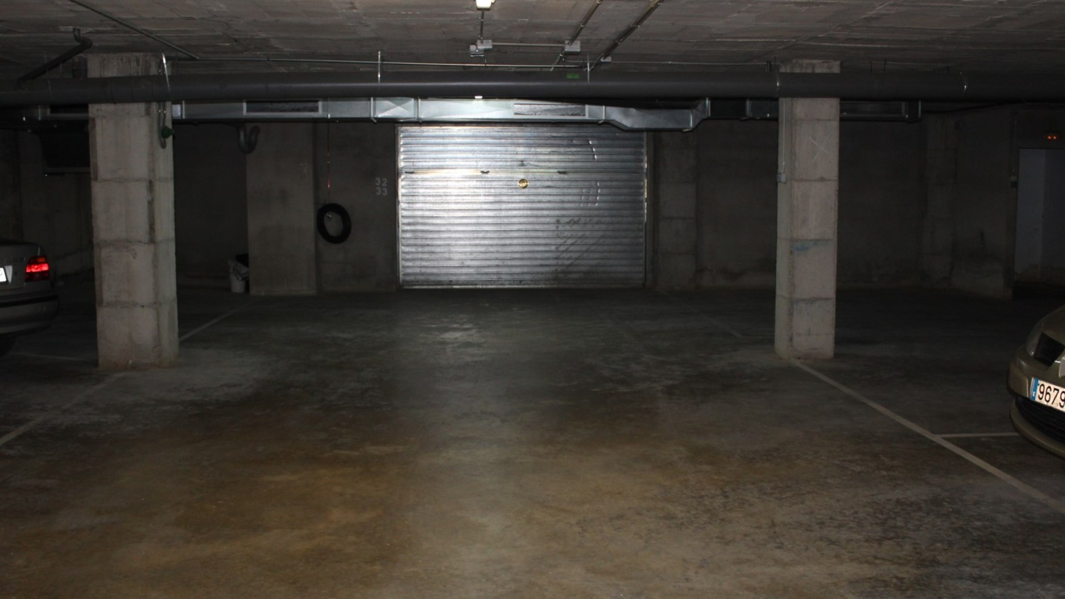 Plaça de pàrquing per llogar amb una superfície de 13,50 m².