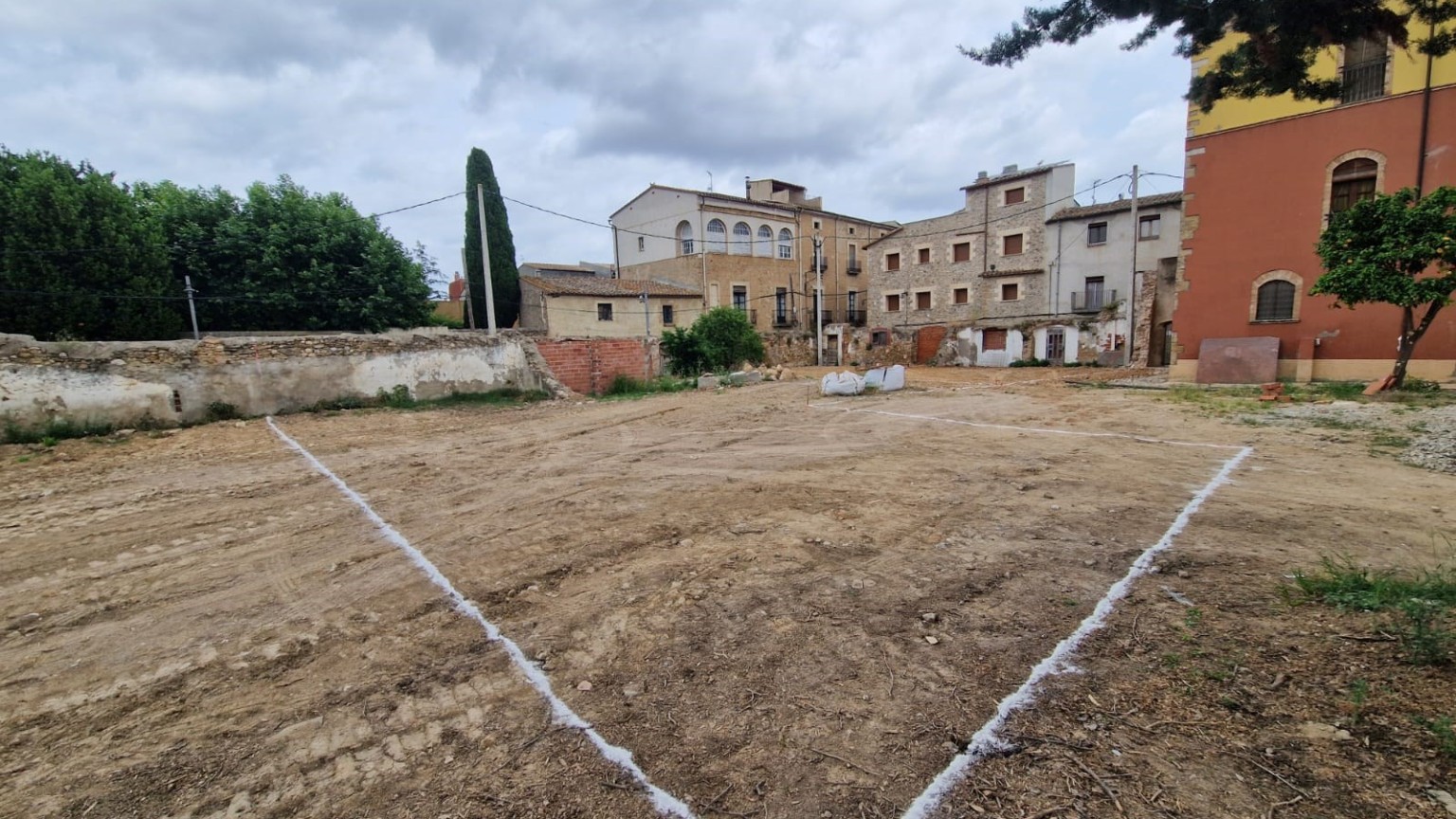 Parcela esquinera en venta, en Borrassà