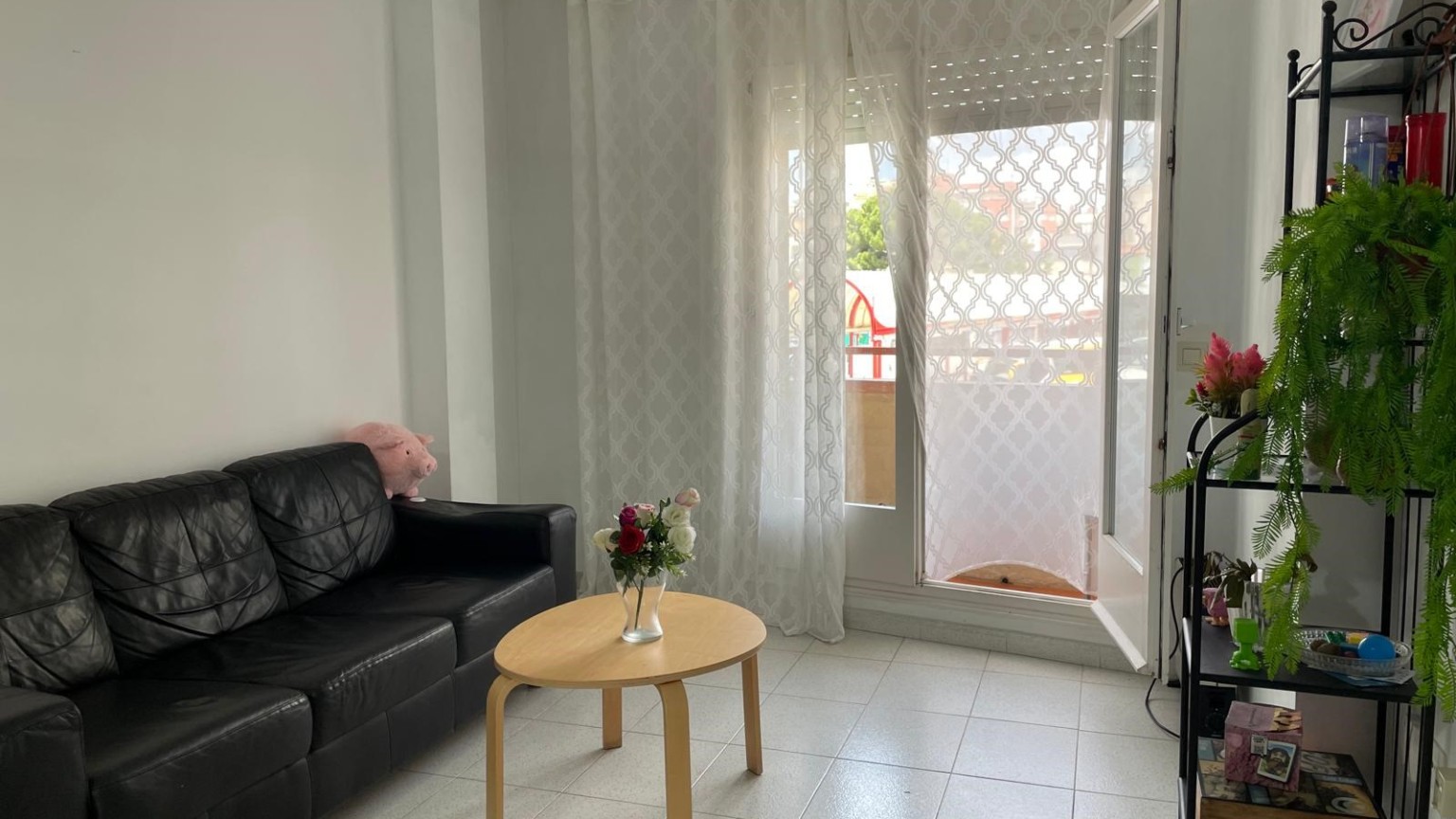 Acogedor piso en venta, de un dormitorio, con trastero incluido, en el centro de Figueres