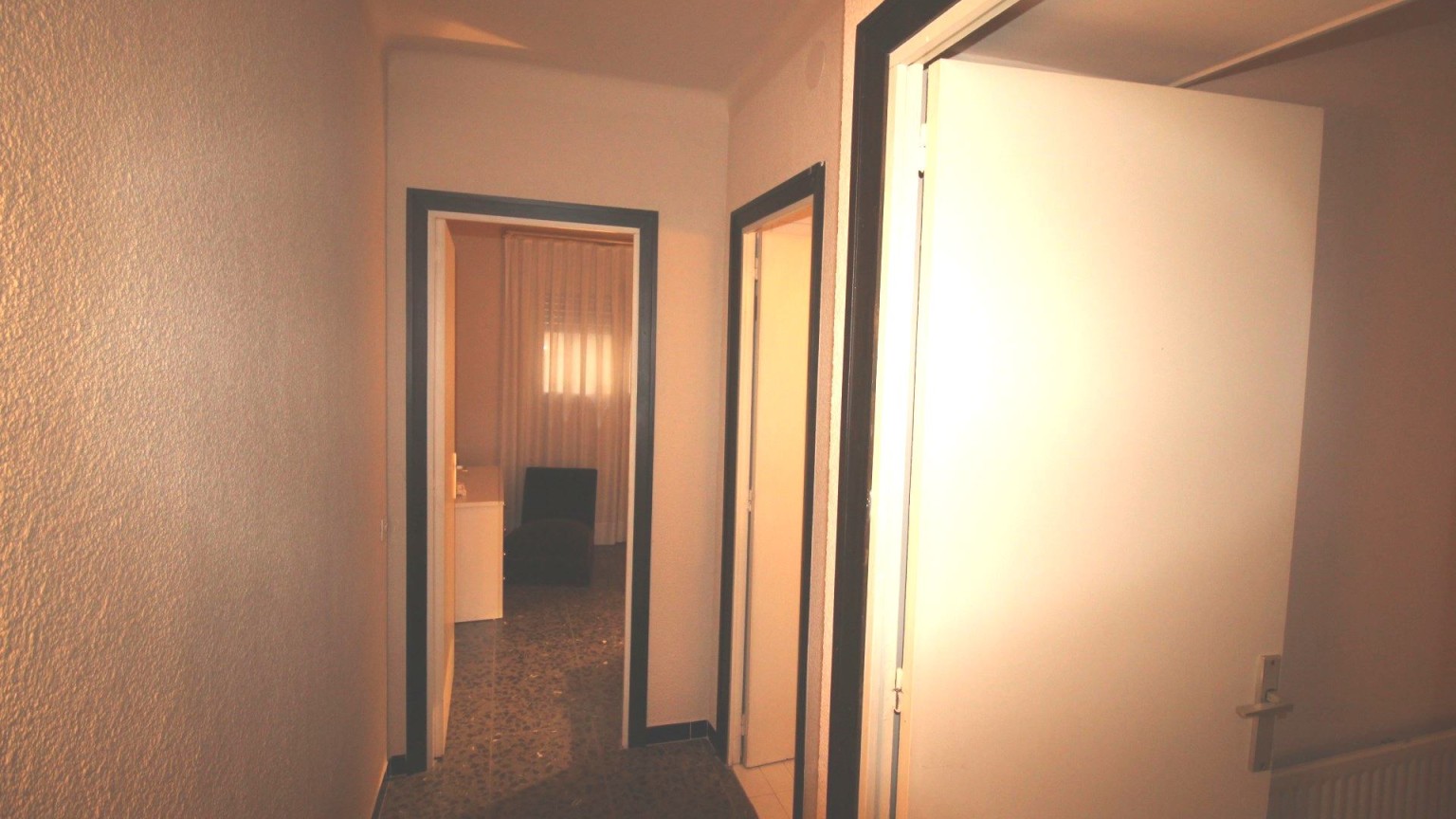 Piso en venta, de 3 habitaciones, en el centro de Figueres
