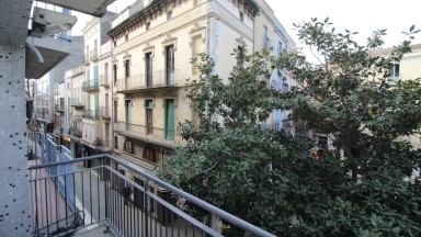 Piso en venta, de 3 habitaciones, en el centro de Figueres
