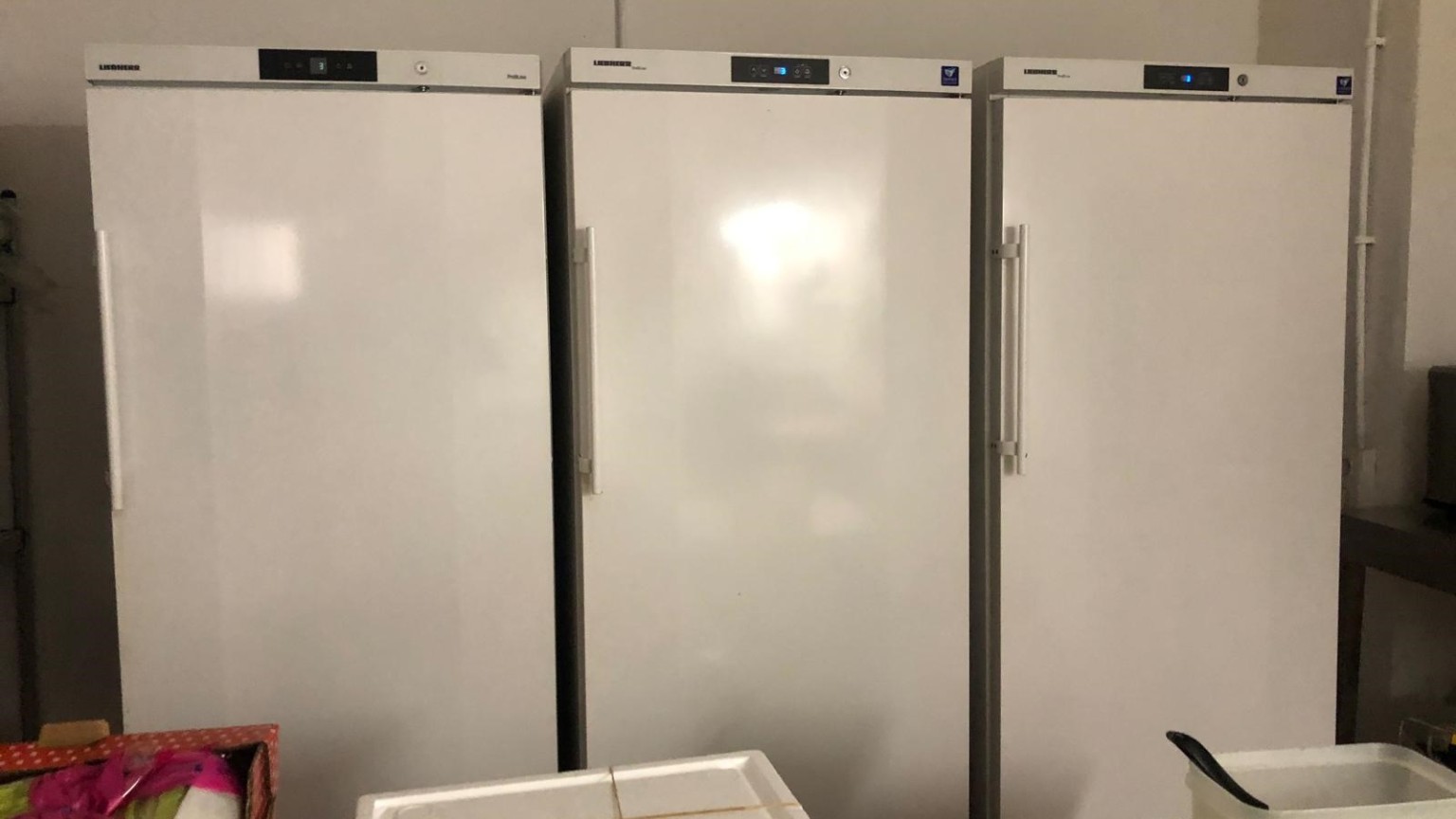 Edificio en venta, con local comercial y viviendas, a pocos metros de la Rambla, en Figueres