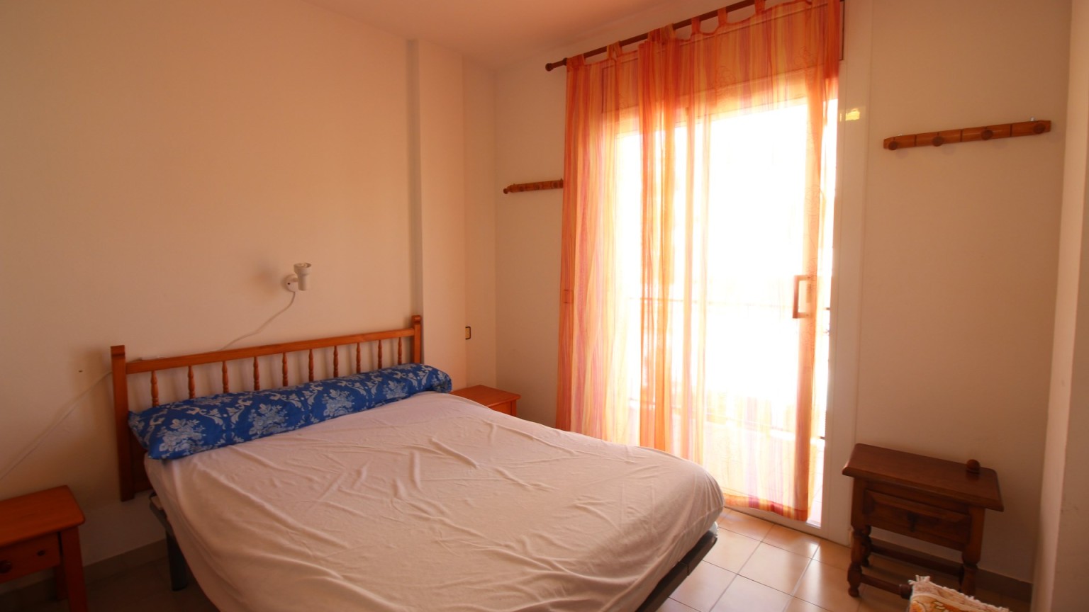 Flat for seasonal rental as a 2nd residence for work or holiday purposes in Sta. Margarita with two bedrooms.