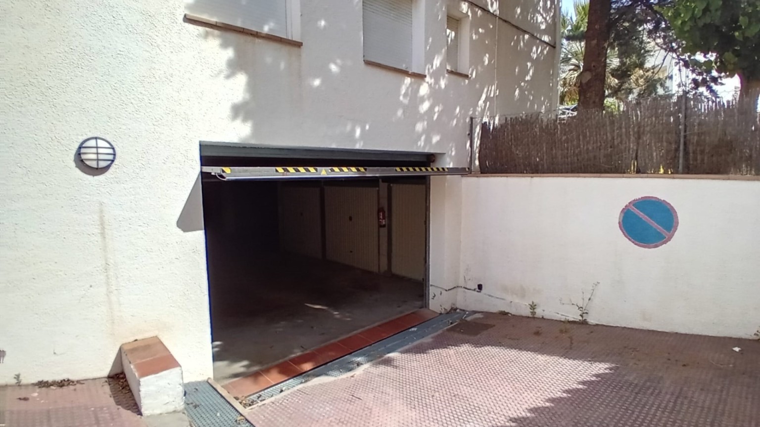 Parking en venta en garaje cerrado en La Farella