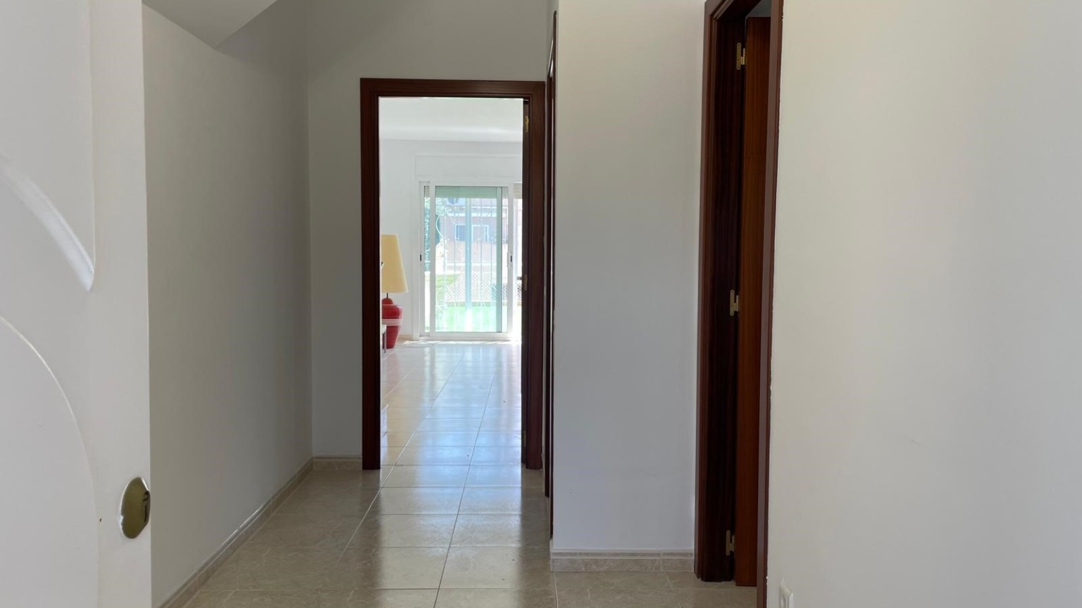 Townhouse for sale, two floors, with garden, area Olivar Gran de Figueres