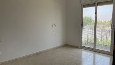 Townhouse for sale, two floors, with garden, area Olivar Gran de Figueres