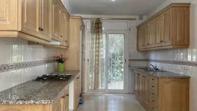 Townhouse for sale, two floors, with garden, area Olivar Gran de Figueres