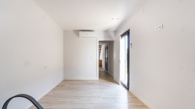 Magnífica casa unifamiliar en venda a Vilamacolum	