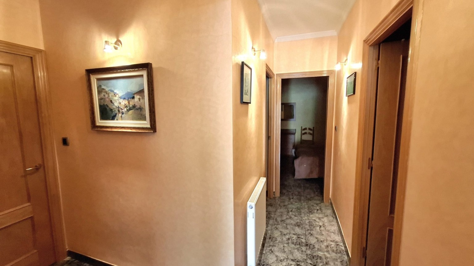 Ampli apartament en venda al Port de Llança