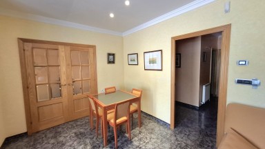 Ampli apartament en venda al Port de Llança
