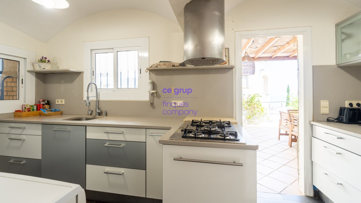 Fantástica casa en venta en Cau del Llop.
