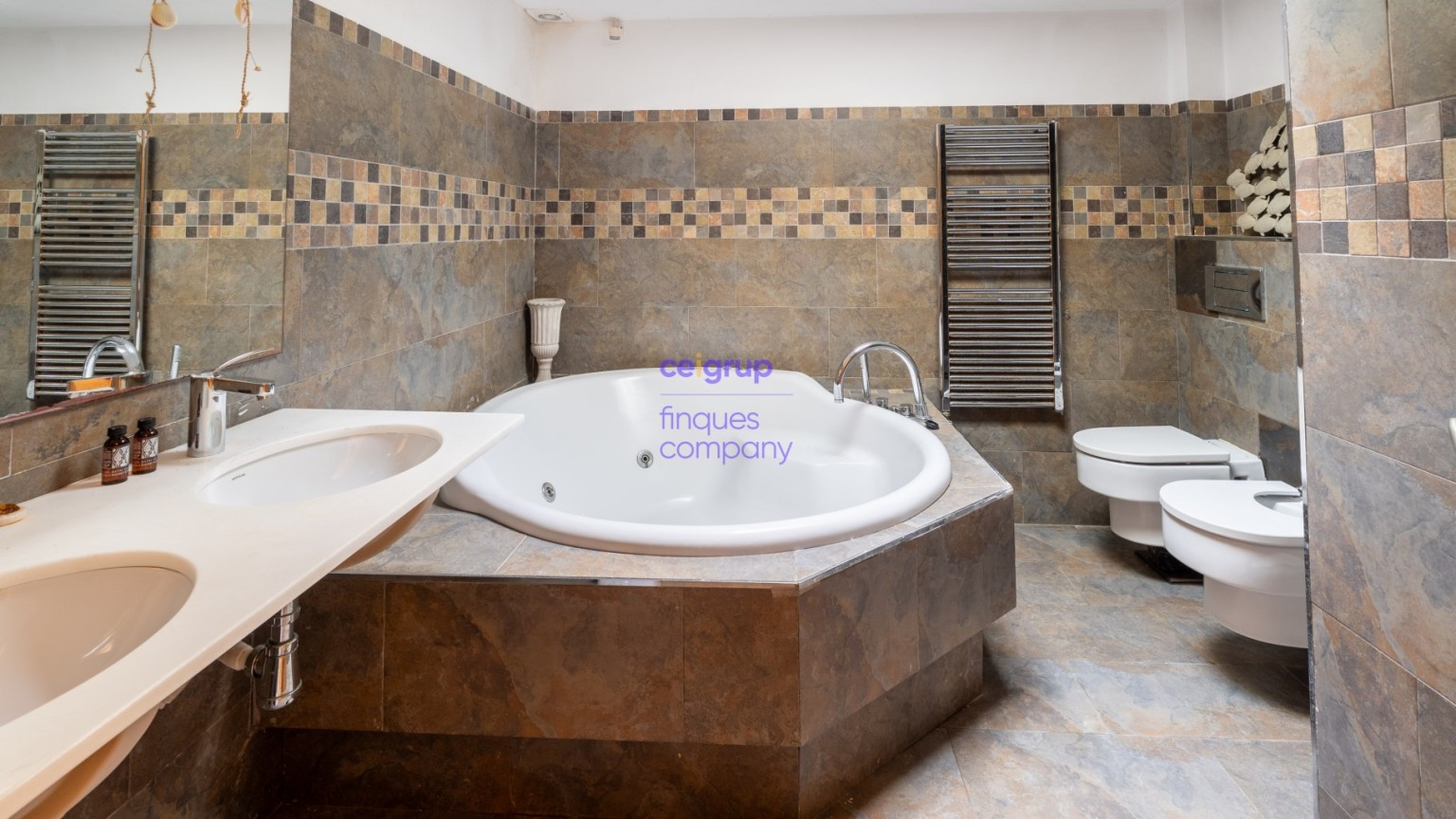 Fantástica casa en venta en Cau del Llop.