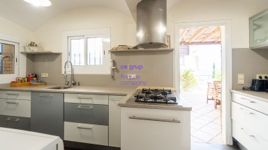 Fantástica casa en venta en Cau del Llop.