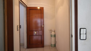 House for sale with dwelling and premises for boarding, in the Eixample area of Figueres