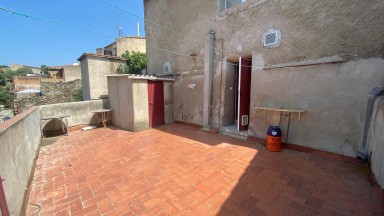 Se alguila acogedora casa en el pueblo de Rabós