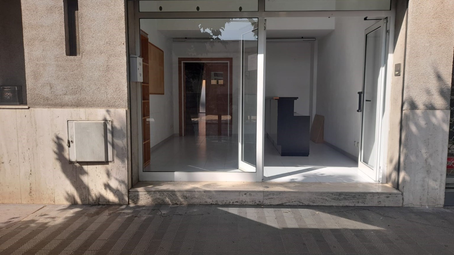 Excelente local comercial en venta, zona Horta Capallera de Figueres