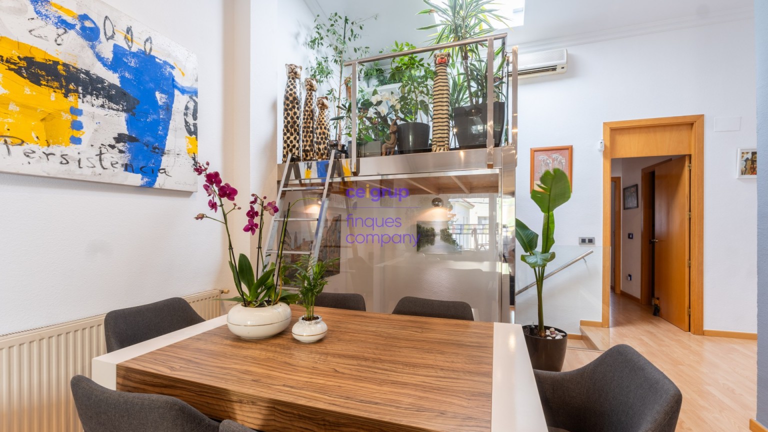 Maison Jumelée en vente avec garage au Port de Llançà. 