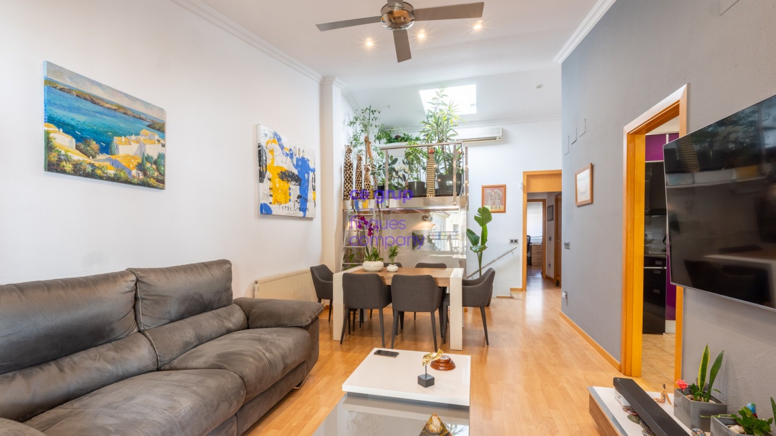 Maison Jumelée en vente avec garage au Port de Llançà. 