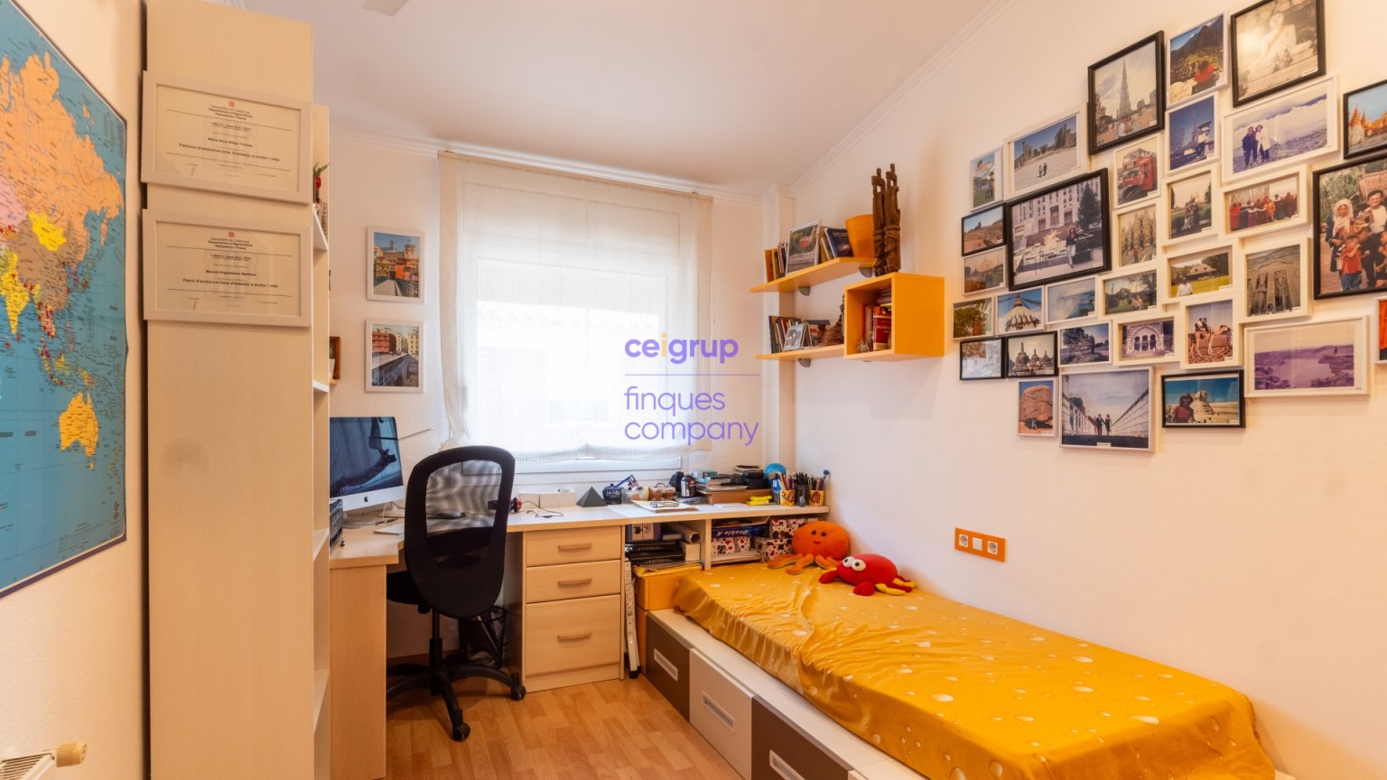 Maison Jumelée en vente avec garage au Port de Llançà. 